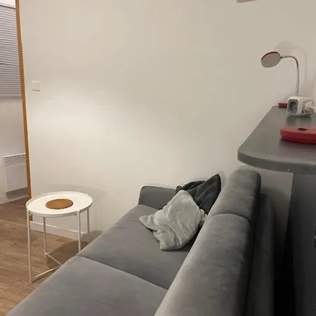 아파트 Cosy 16m2 *